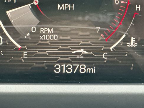 Used 2025 GMC Acadia AT4 AWD/4WD image 15