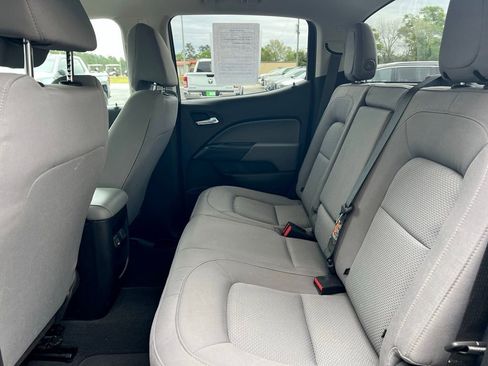 Used 2019 Chevrolet Colorado LT image 10