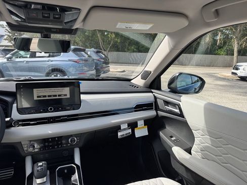 New 2025 Mitsubishi Outlander SEL image 27