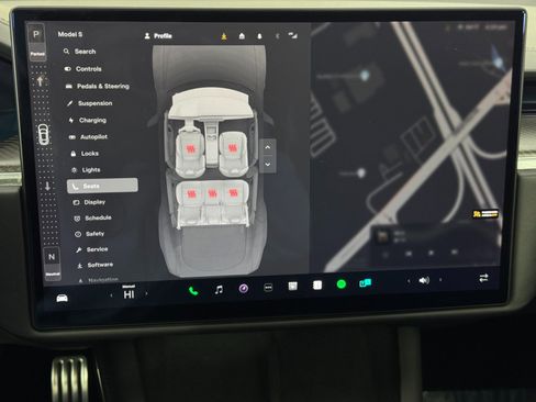 Used 2021 Tesla Model S Plaid image 30