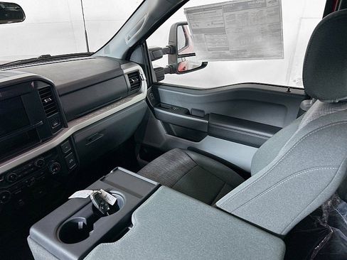 New 2025 Ford F250 XLT image 22