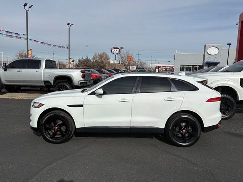 Used 2019 Jaguar F-PACE Premium image 40