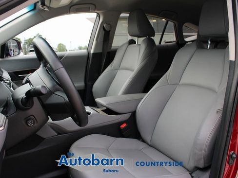 Used 2024 Toyota Venza XLE AWD/4WD image 10