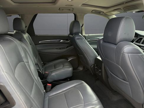 Used 2021 Buick Enclave Premium w/ Sun and Sites Package AWD/4WD image 19
