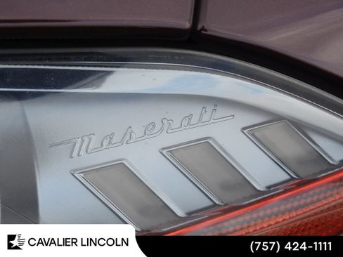 Used 2019 Maserati Ghibli RWD image 17