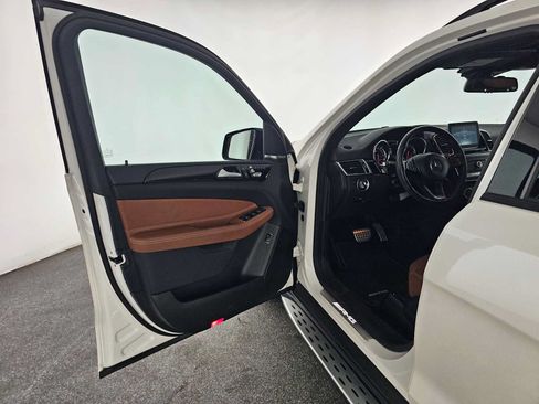 Used 2018 Mercedes-Benz GLE 43 AMG 4MATIC image 16