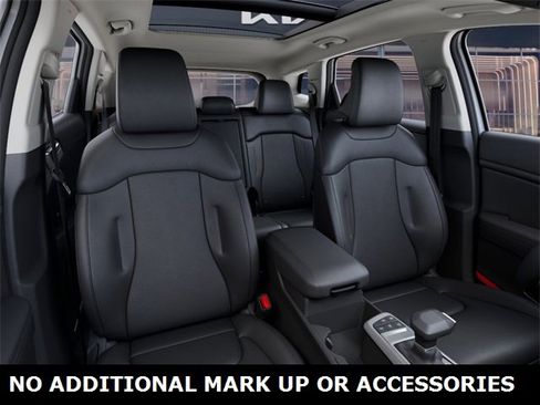 New 2026 Kia Sportage EX image 15