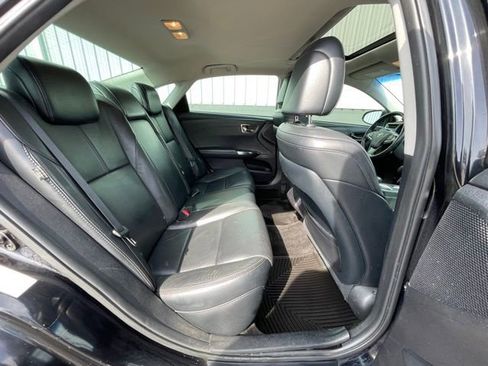 Used 2015 Toyota Avalon XLE Touring image 21