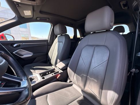 Used 2020 Audi Q3 2.0T Premium Plus w/ Premium Plus Package AWD/4WD image 17
