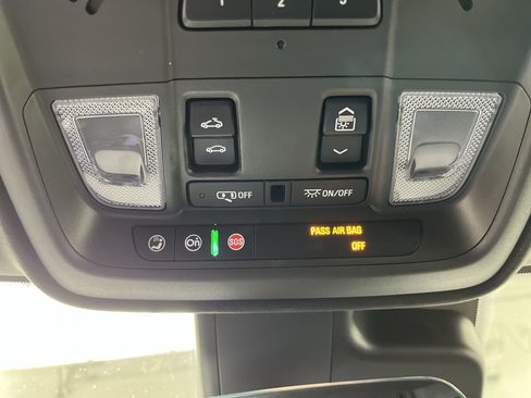 Used 2019 Cadillac XT4 Sport w/ Cold Weather Package image 27