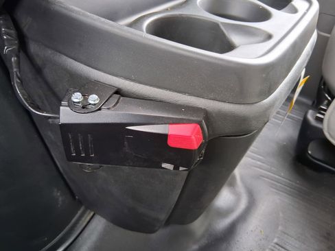 New 2025 GMC Savana 3500 w/ Power Convenience Package image 24