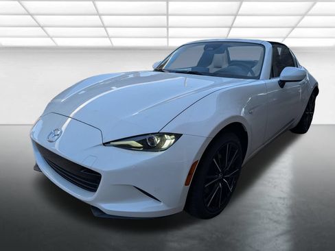 New 2026 MAZDA MX-5 Miata RF Grand Touring RWD image 22