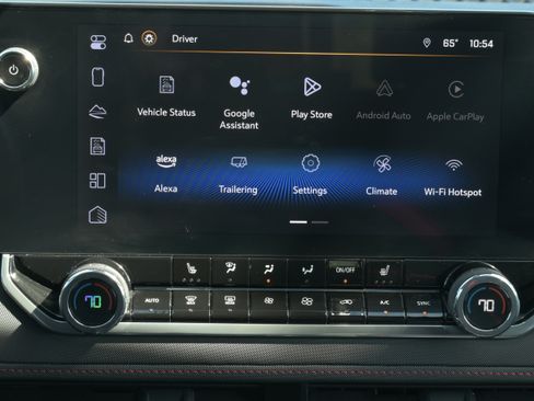 Used 2024 Chevrolet Colorado Z71 w/ Z71 Convenience Package 2 image 15