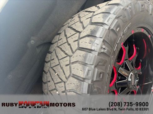 Used 2021 Chevrolet Silverado 1500 RST AWD/4WD image 9