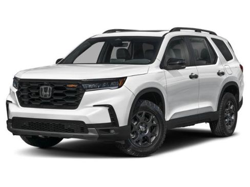 Used 2025 Honda Pilot TrailSport image 1