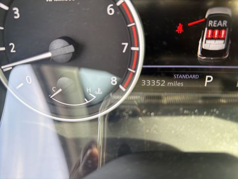 Used 2023 Nissan Rogue SL w/ SL Premium Package image 19