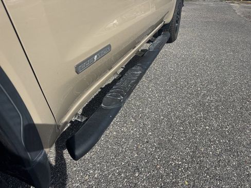 Certified 2022 GMC Sierra 1500 Elevation image 4