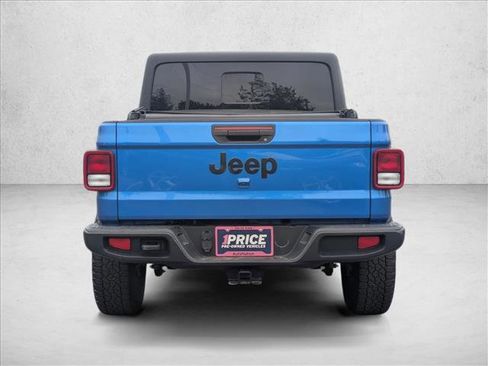 Used 2022 Jeep Gladiator Sport AWD/4WD image 7