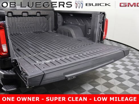 Certified 2023 GMC Sierra 1500 Denali image 7