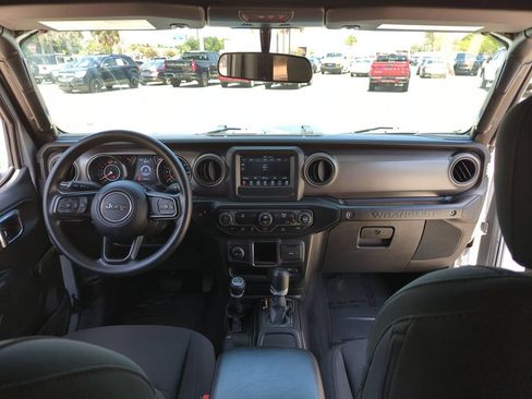 Used 2023 Jeep Wrangler Sport AWD/4WD image 21
