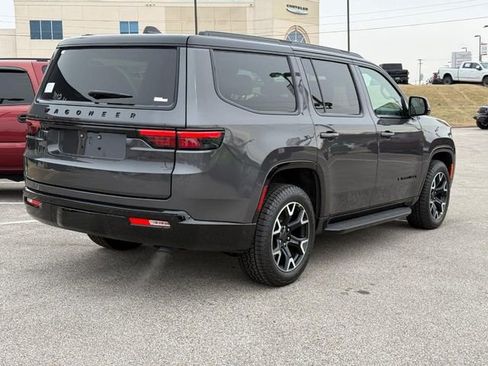 New 2025 Jeep Wagoneer Series II AWD/4WD image 3