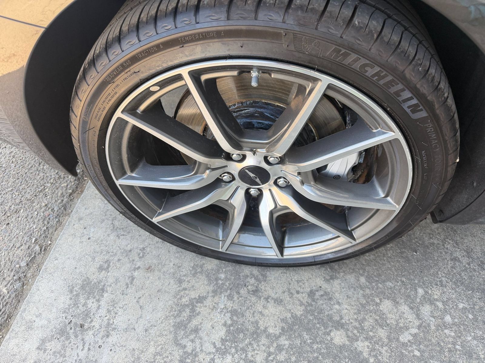 Used 2026 Genesis G70 2.5T RWD image 31