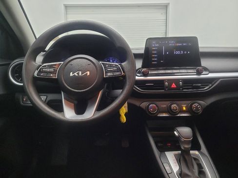 Used 2023 Kia Forte LXS w/ LXS Technology Package FWD image 22