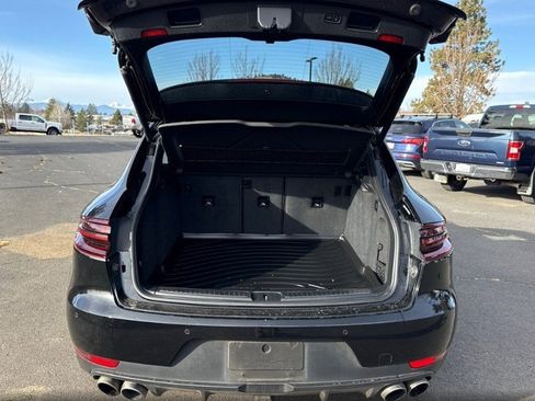 Used 2017 Porsche Macan S image 14