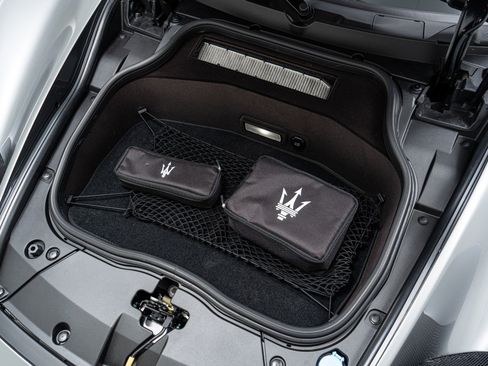 Used 2023 Maserati MC20 Cielo -351 Miles, Lightweight image 18