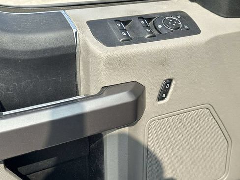 Used 2020 Ford F150 XLT w/ Equipment Group 301A Mid RWD image 13
