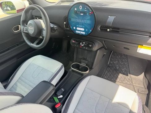 Used 2026 MINI Cooper 2-Door Hardtop FWD image 29