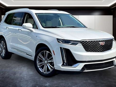 Used 2023 Cadillac XT6 Premium Luxury w/ LPO, Floor Liner Package AWD/4WD image 1