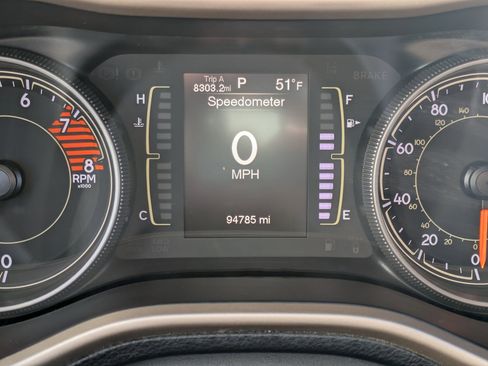 Used 2017 Jeep Cherokee Latitude w/ Trailer Tow Group image 20