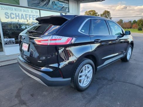 Used 2024 Ford Edge SEL image 3