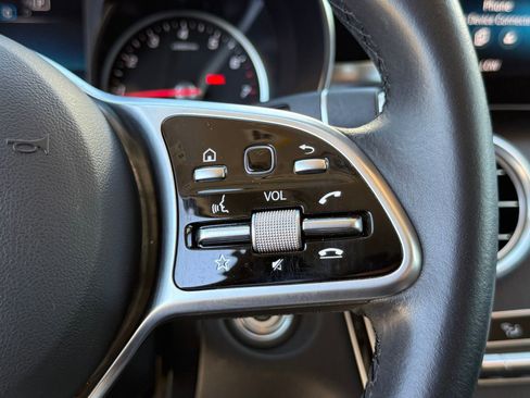 Used 2022 Mercedes-Benz GLC 300 image 33