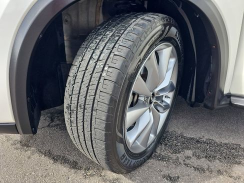 Used 2019 INFINITI QX50 Luxe w/ Navigation Package image 33