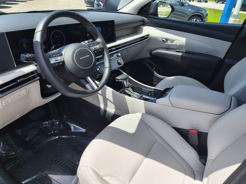 Used 2025 Hyundai Tucson SEL FWD image 20