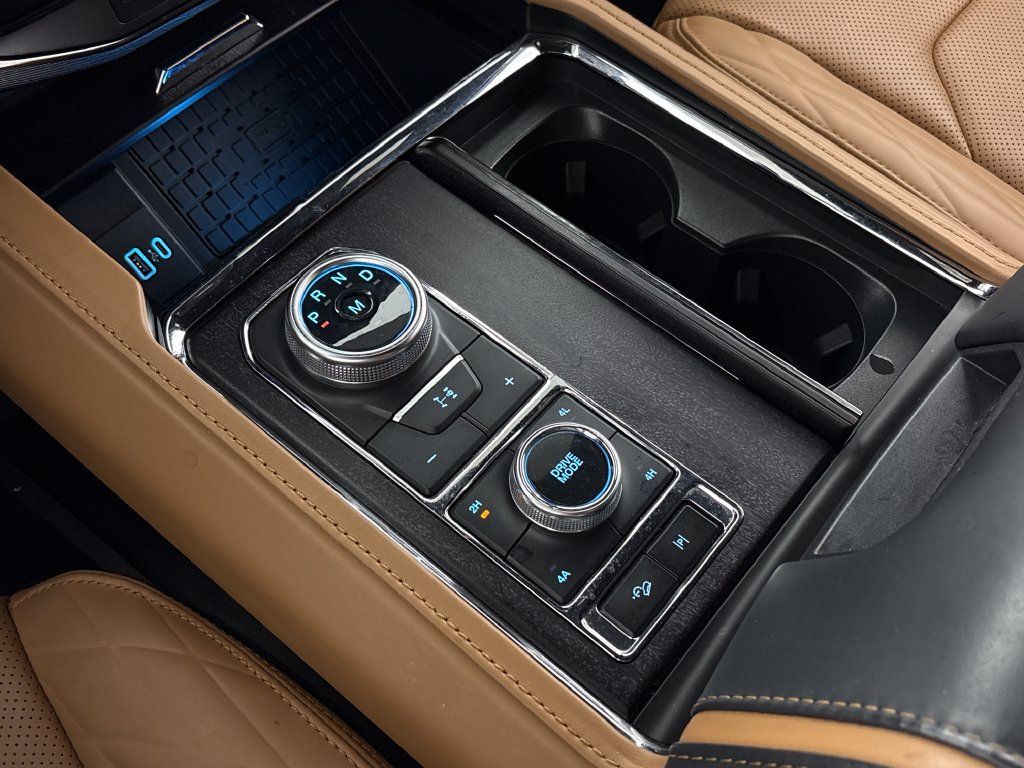 Certified 2023 Ford Expedition Platinum AWD/4WD image 29