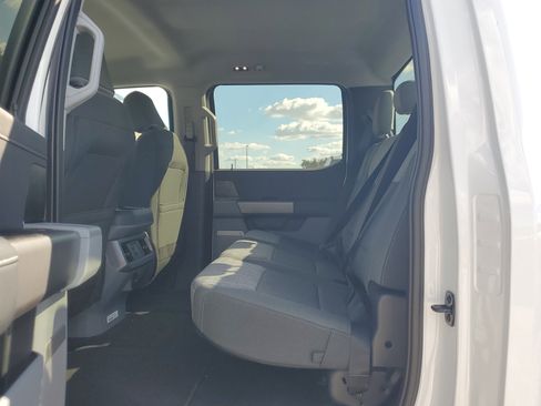 New 2026 Ford F250 XLT w/ XLT Premium Package image 8