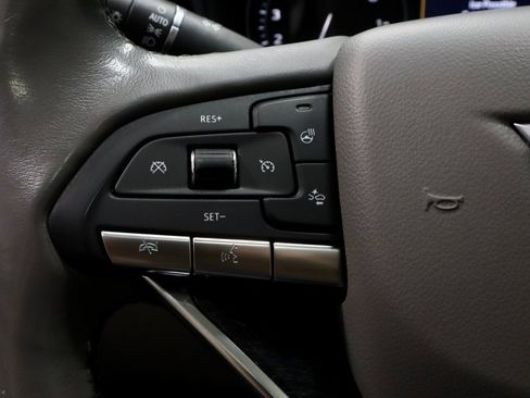 Used 2023 Cadillac XT6 Premium Luxury w/ Technology Package image 31