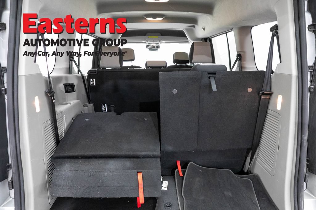 Used 2022 Ford Transit Connect XLT FWD image 10