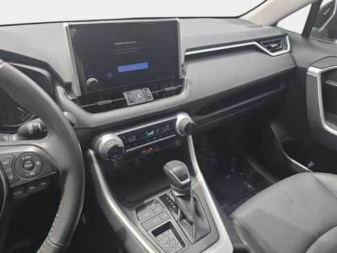 Used 2023 Toyota RAV4 XLE Premium FWD image 20