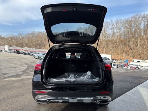 New 2026 Mercedes-Benz GLC 300 4MATIC image 9