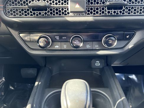 Used 2023 Honda HR-V Sport image 19