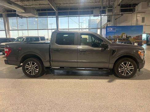 Used 2021 Ford F150 XL w/ STX Appearance Package RWD image 4