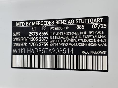 New 2026 Mercedes-Benz E 53 AMG 4MATIC Sedan image 36