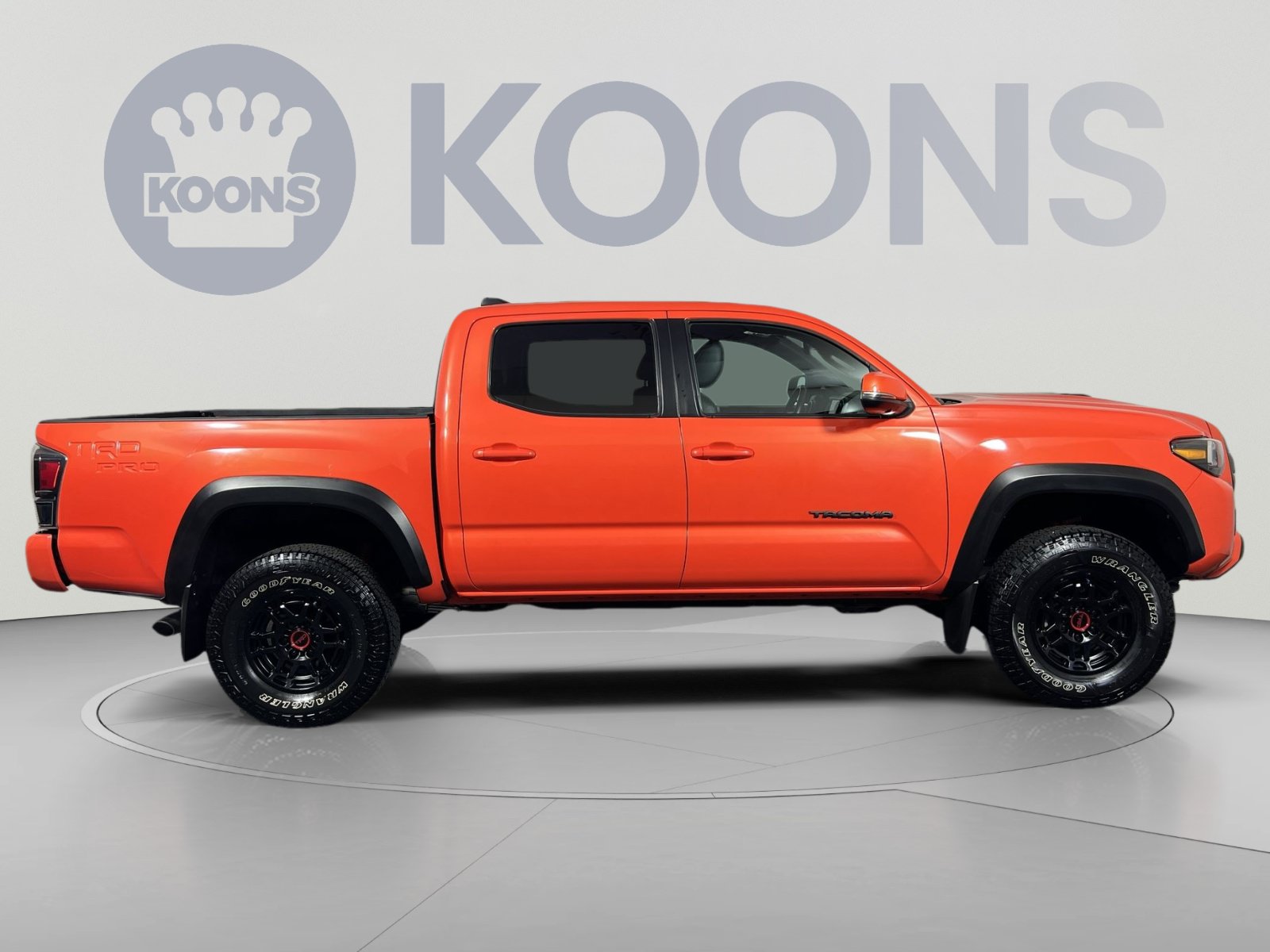 Used 2023 Toyota Tacoma TRD Pro AWD/4WD image 8