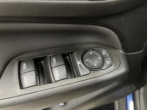 Used 2023 Chevrolet Equinox RS w/ RS Leather Package image 31