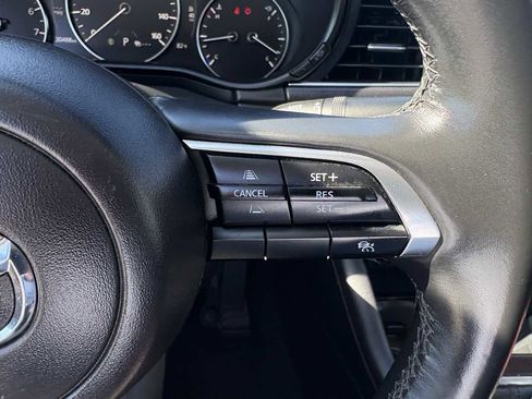 Used 2024 MAZDA MAZDA3 s image 23