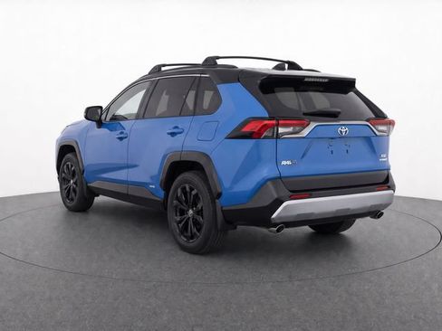 Certified 2024 Toyota RAV4 XSE w/ Weather Package AWD/4WD image 7